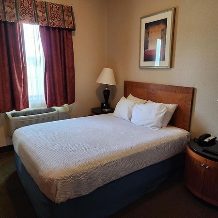 Days Inn By Wyndham Luray Shenandoah Екстериор снимка