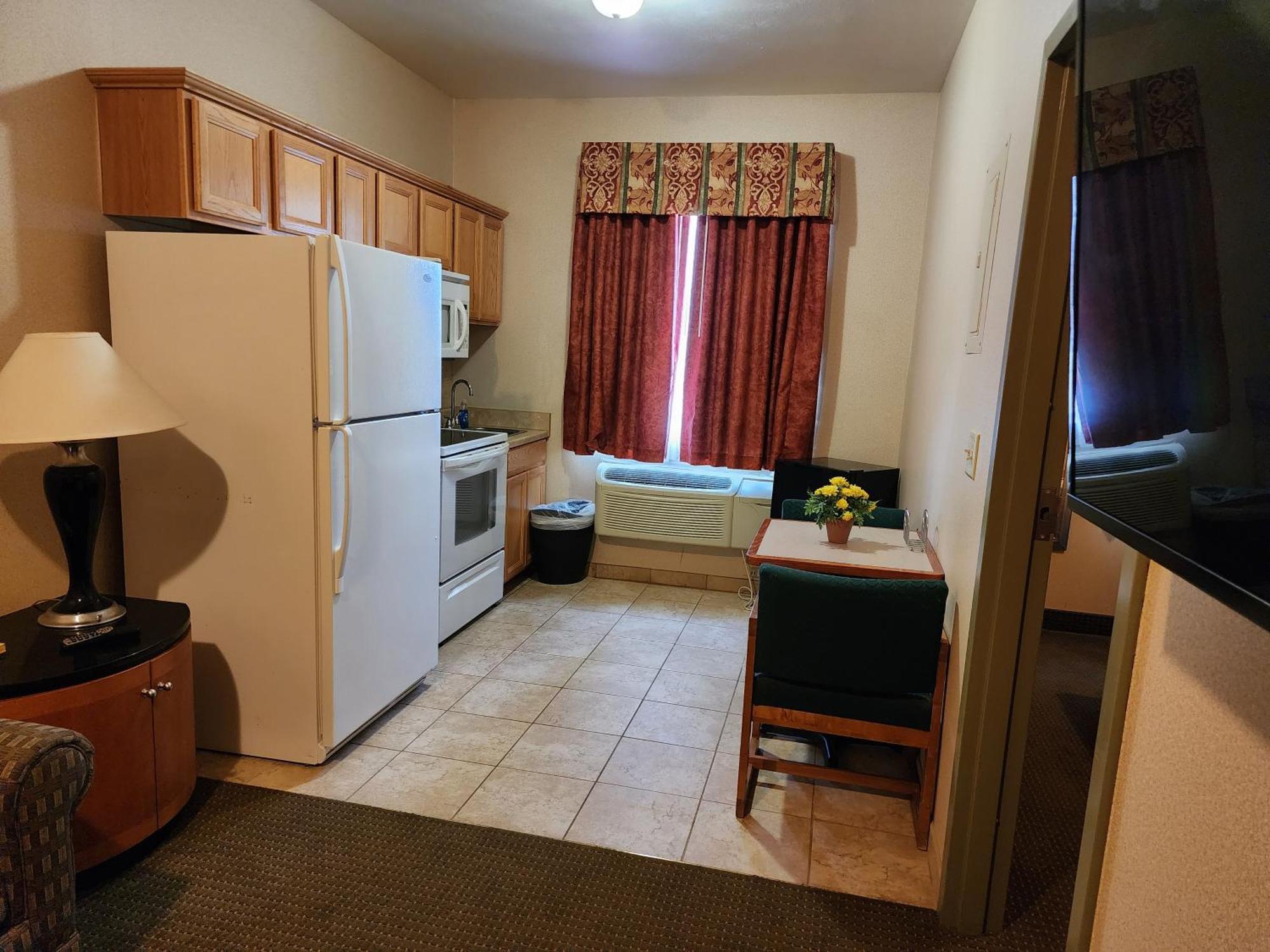 Days Inn By Wyndham Luray Shenandoah Екстериор снимка