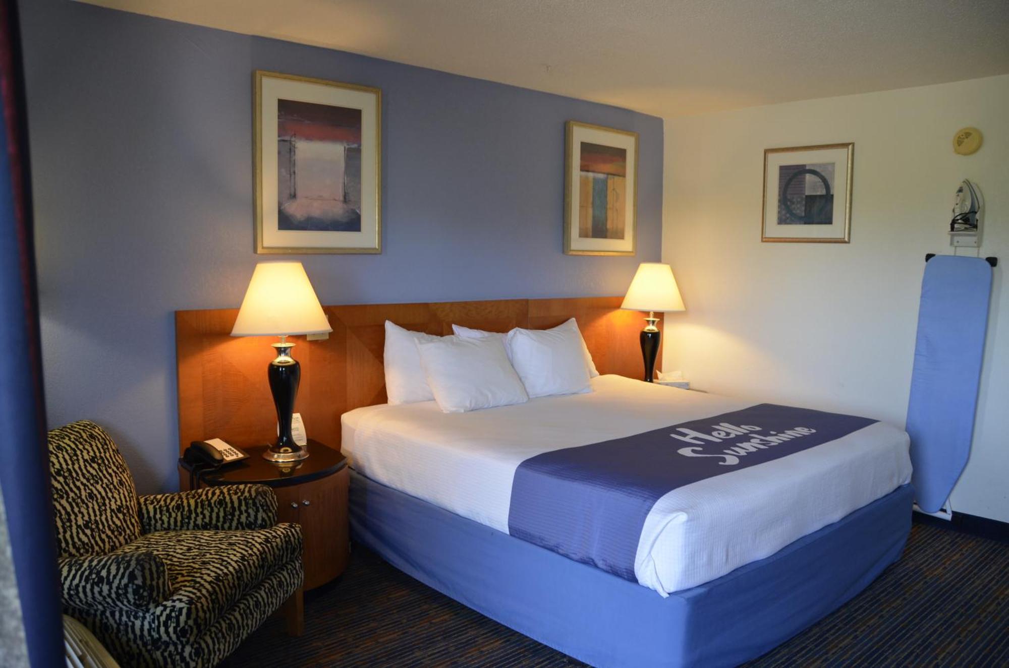 Days Inn By Wyndham Luray Shenandoah Екстериор снимка