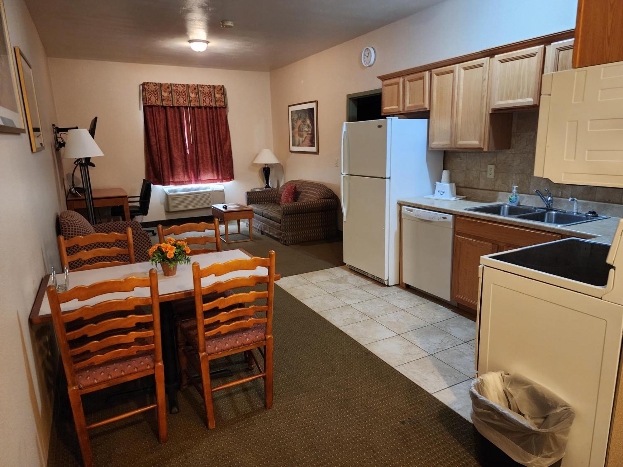 Days Inn By Wyndham Luray Shenandoah Екстериор снимка