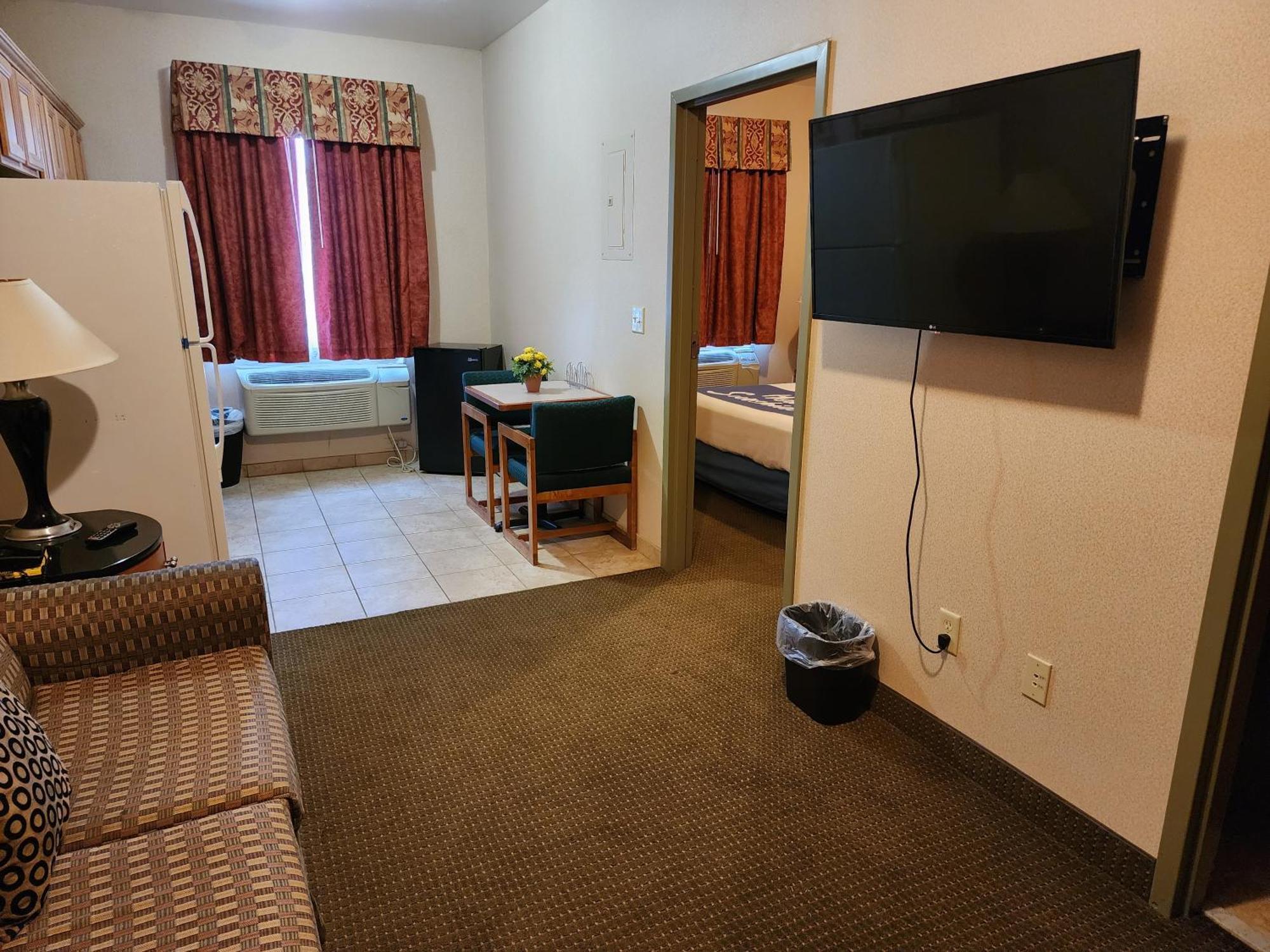 Days Inn By Wyndham Luray Shenandoah Екстериор снимка
