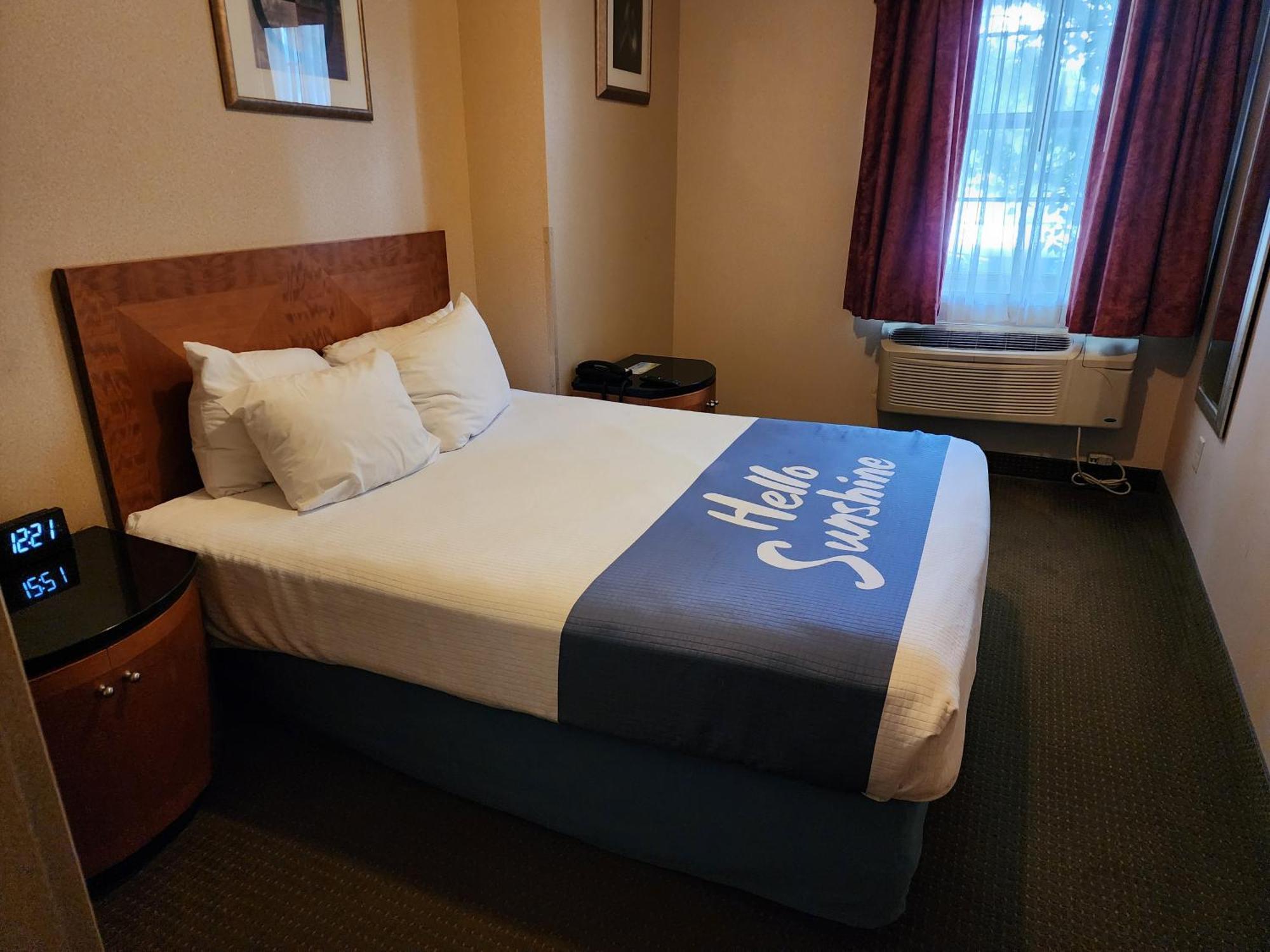 Days Inn By Wyndham Luray Shenandoah Екстериор снимка