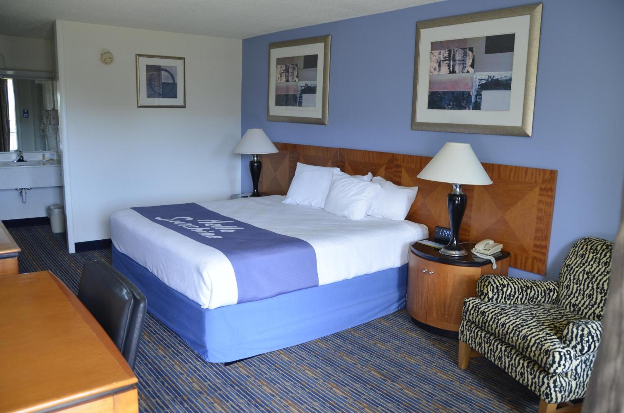 Days Inn By Wyndham Luray Shenandoah Екстериор снимка