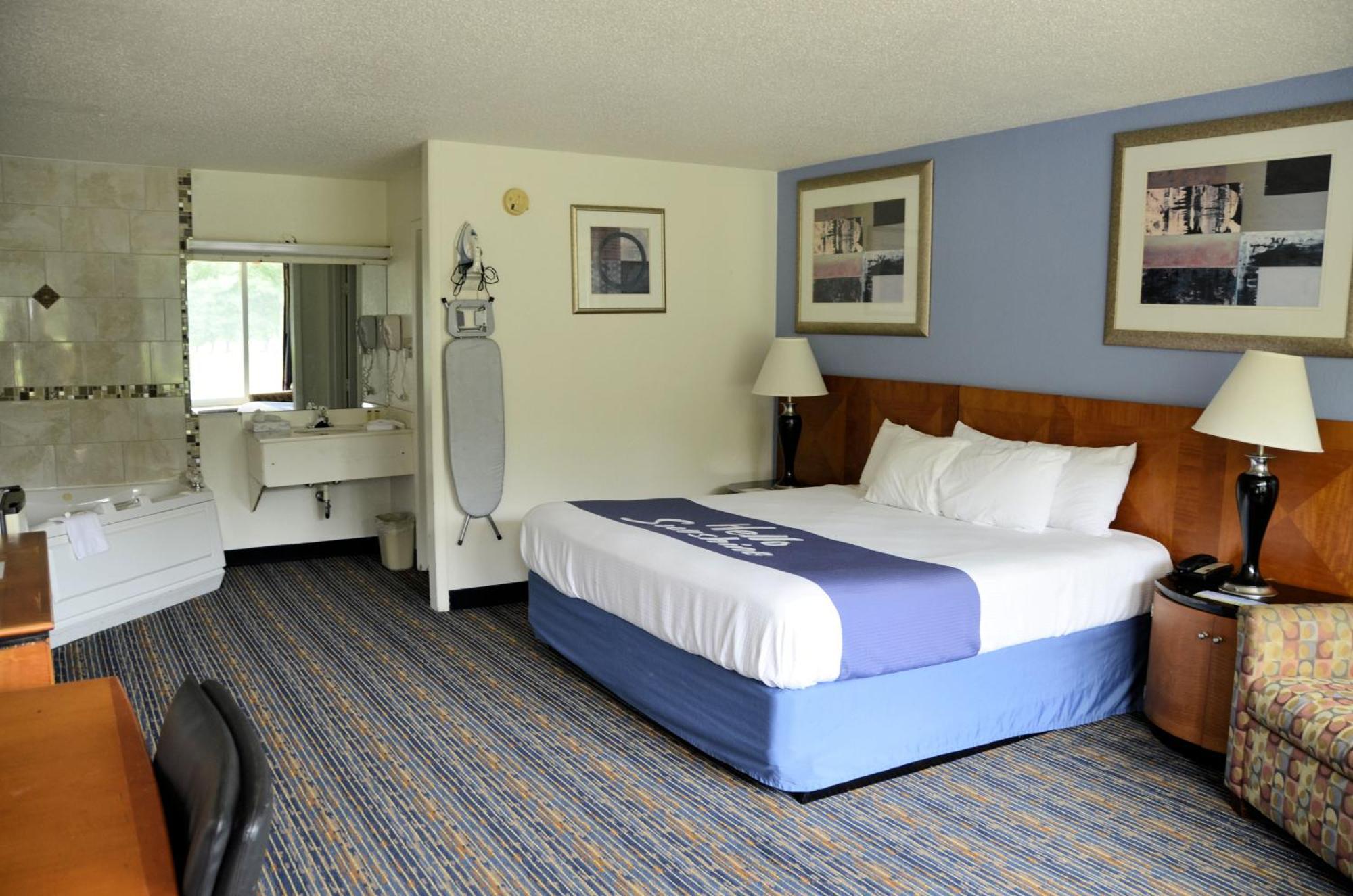 Days Inn By Wyndham Luray Shenandoah Екстериор снимка